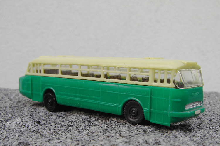 Ikarus 66
