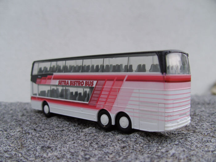 S 228 DT - BistroBus